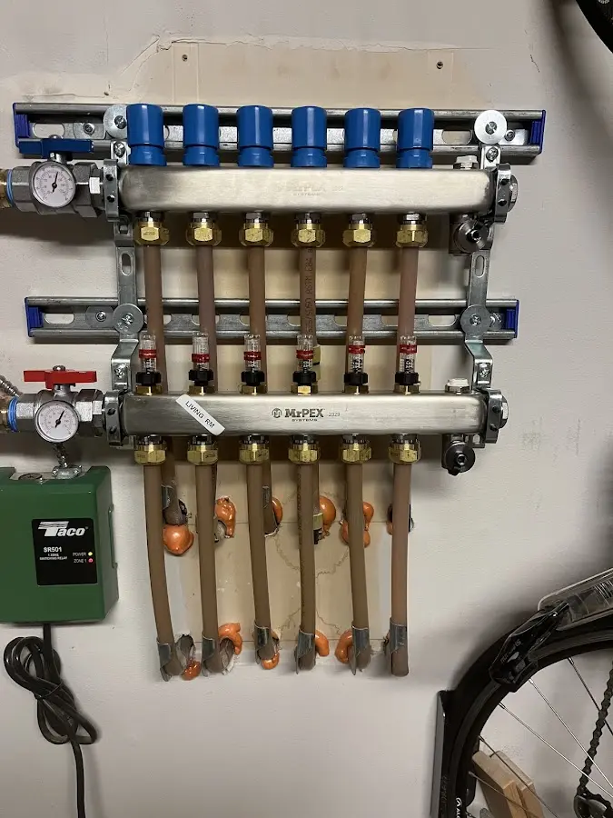 Plumber performing Leak Detection at a residential property in Orinda